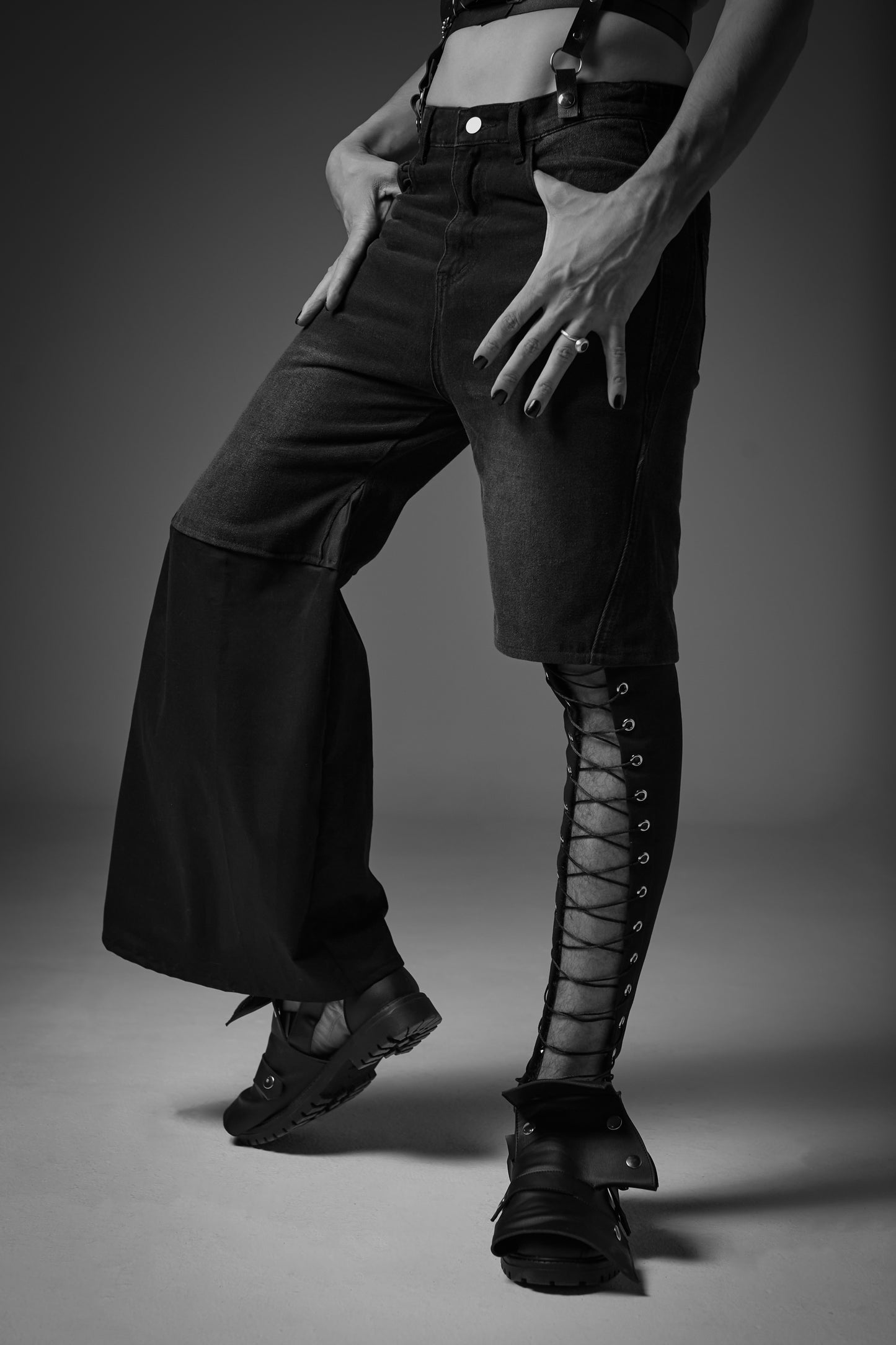 AMBIVALENCE TROUSERS