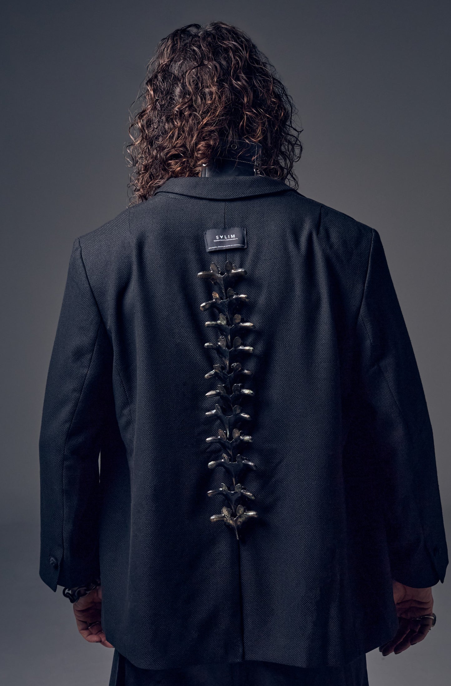 UZUMAKI SPINE BLAZER