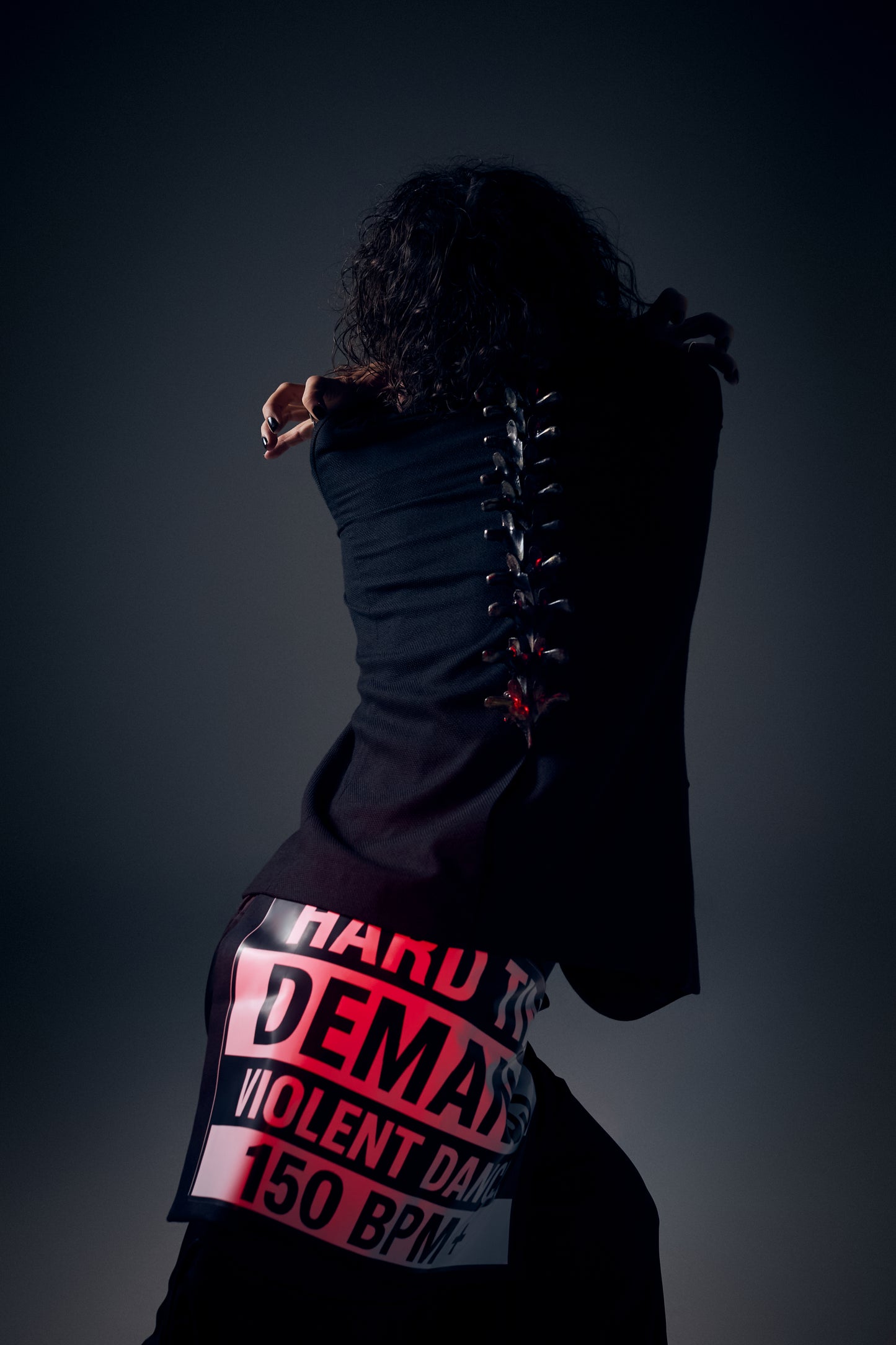 UZUMAKI SPINE BLAZER