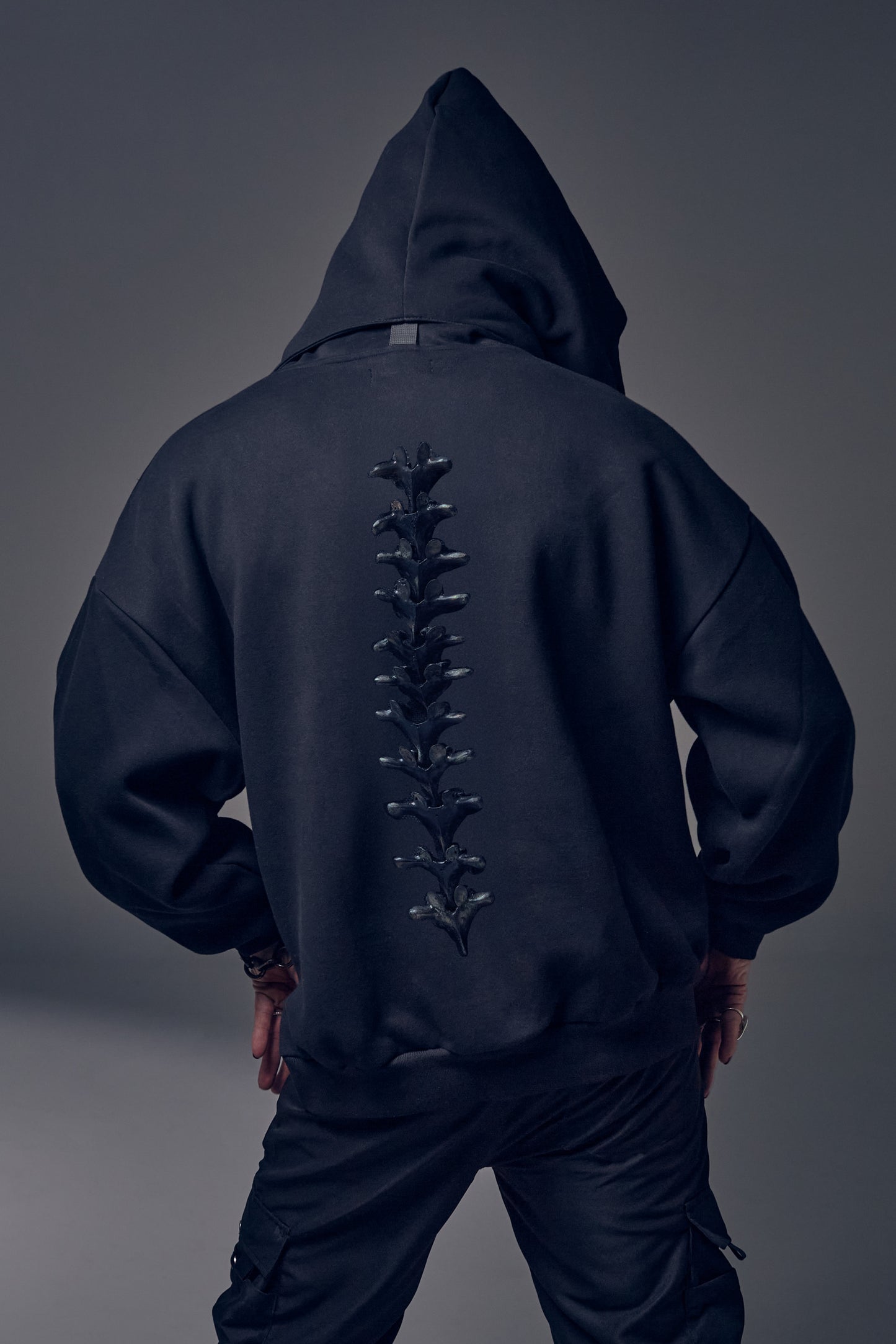 HOODIE SPINE